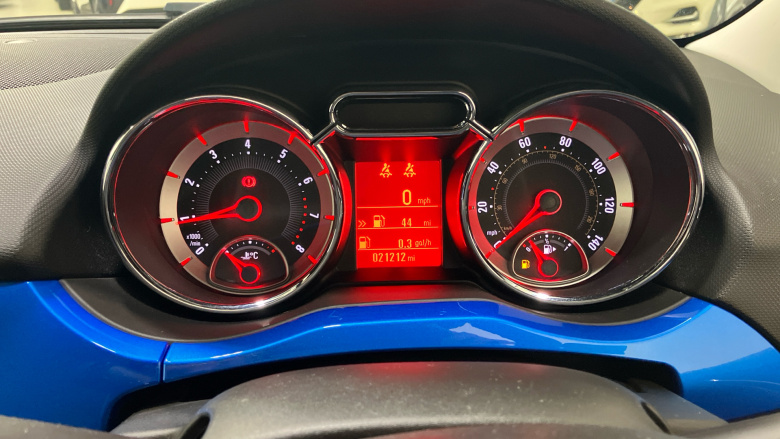 Vauxhall Adam 1.2i Griffin 3dr Petrol Hatchback